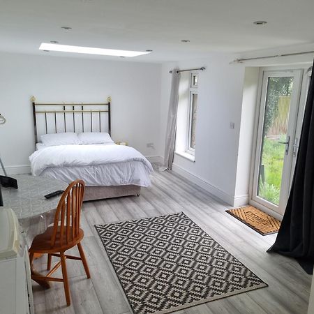 Holiday Out House Apartment Лондон Екстериор снимка